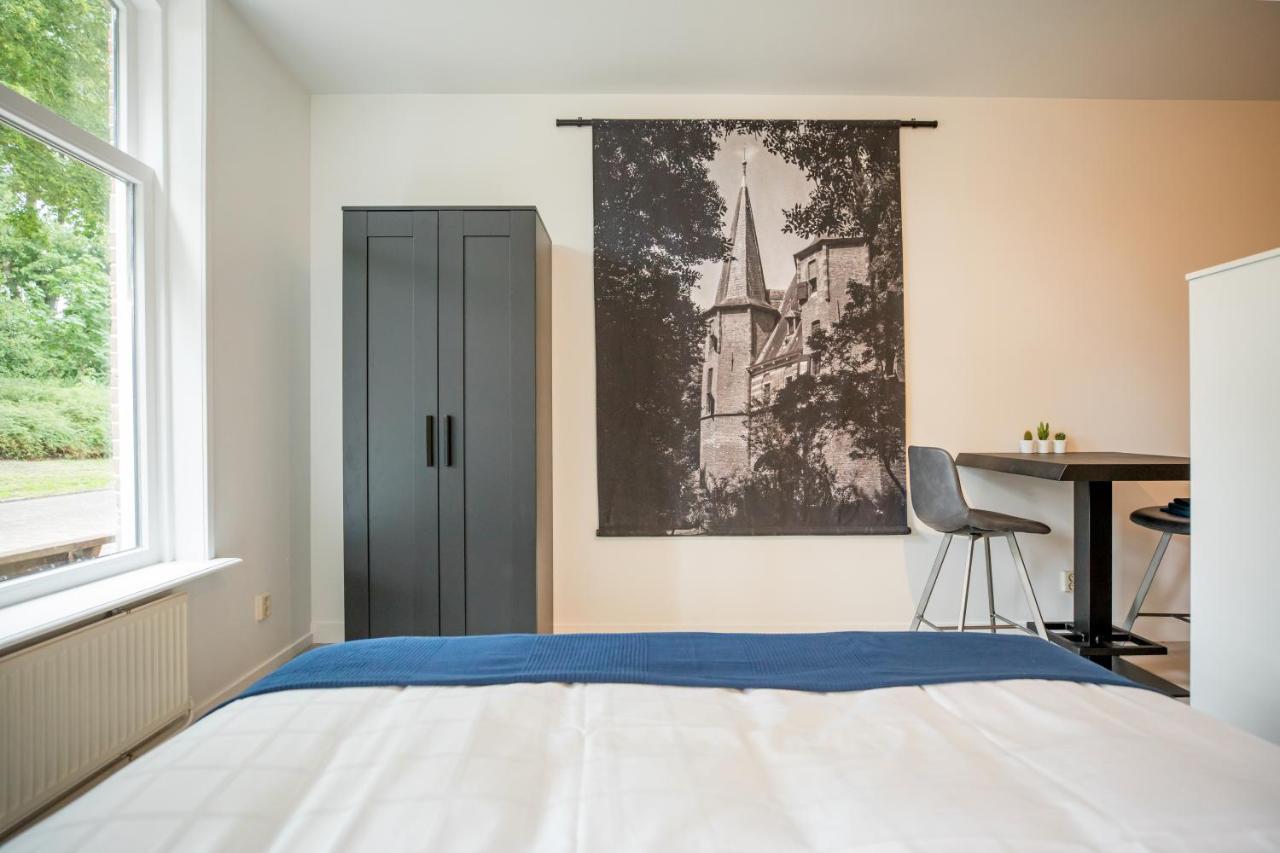 Bed&Breakfast Tussen De Poorten กัมเปิน ภายนอก รูปภาพ
